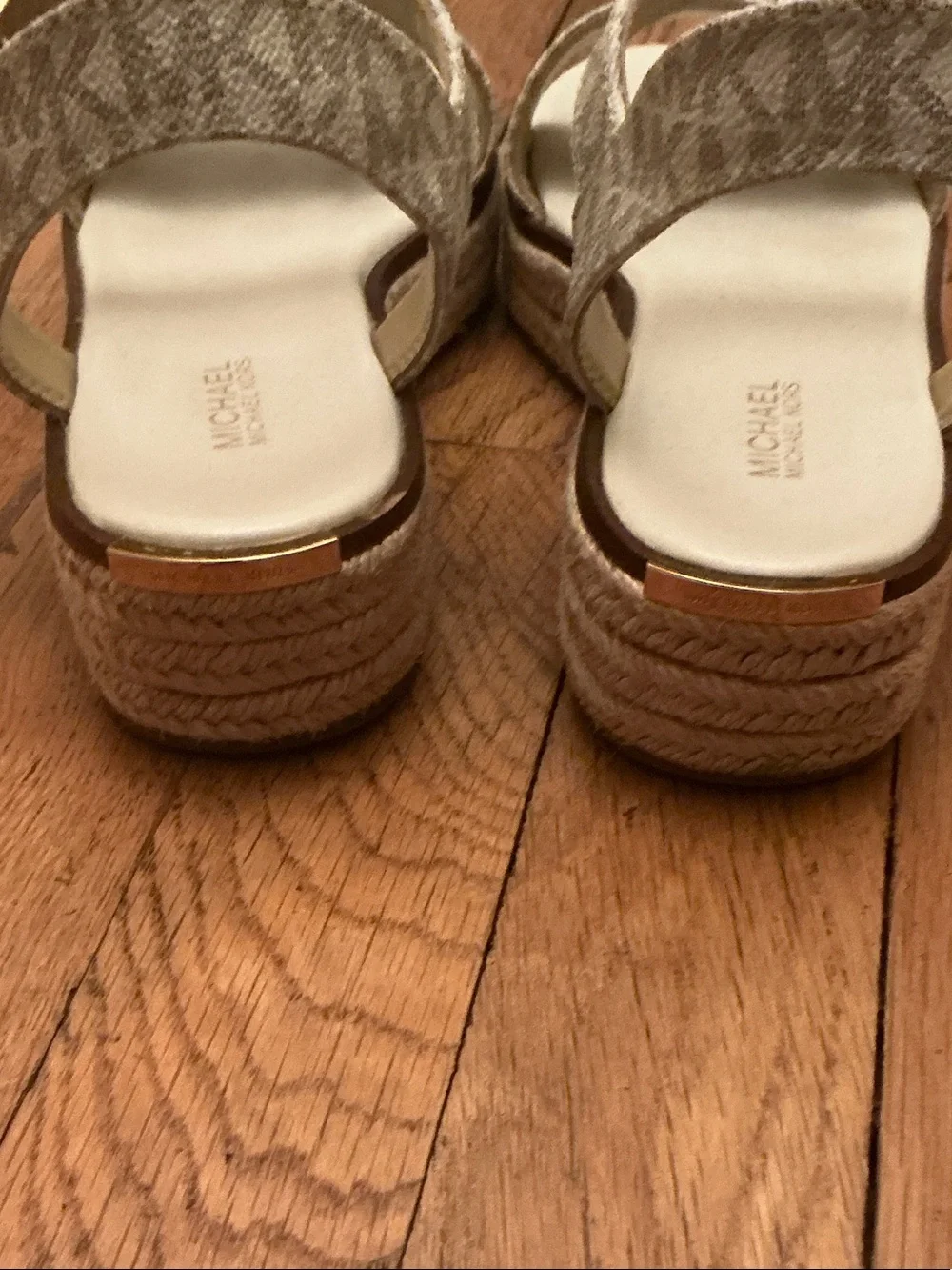 Michael Kors mk logo